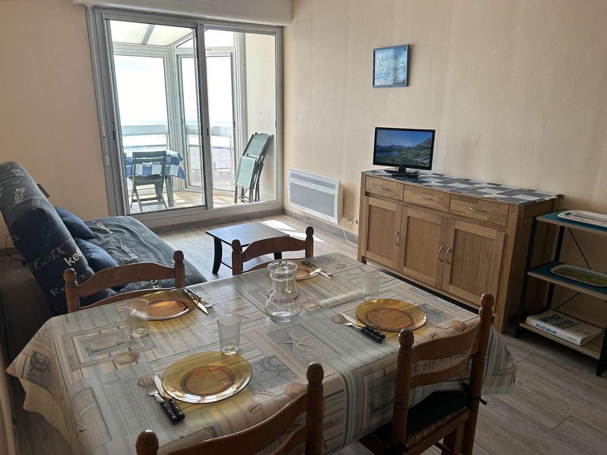 Appartement 2 Pieces Avec Balcon Et Parking A Saint-Gilles-Croix-De-Vie - Fr-1-224-39 外观 照片